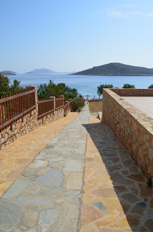 Villa Romanza Beach Villa Chalki Town エクステリア 写真